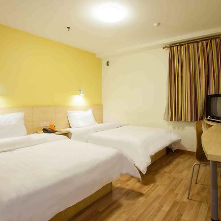 7Days Inn Changchun Renmin Avenue Pingquan Road Eksteriør bilde