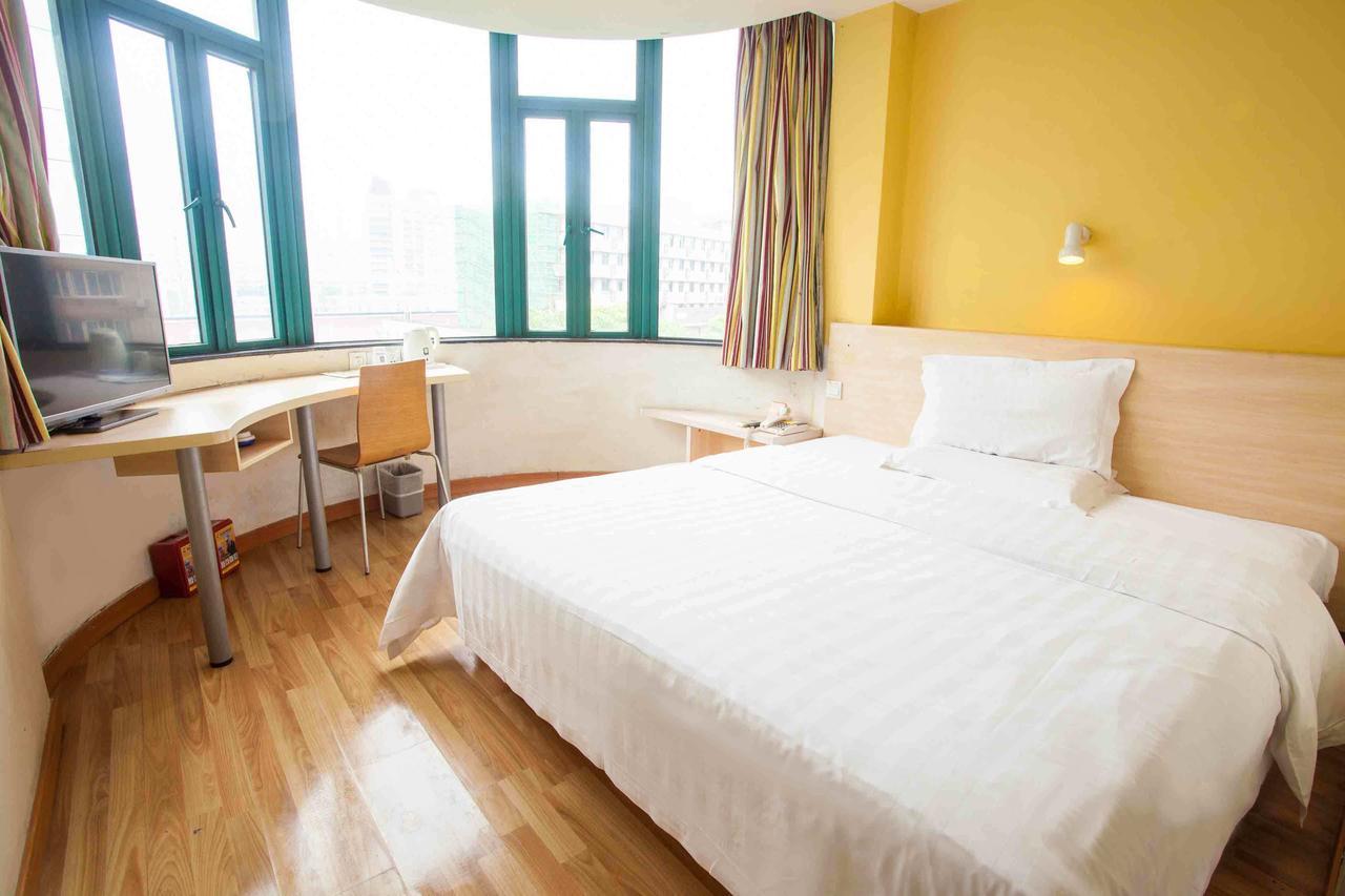7Days Inn Changchun Renmin Avenue Pingquan Road Eksteriør bilde